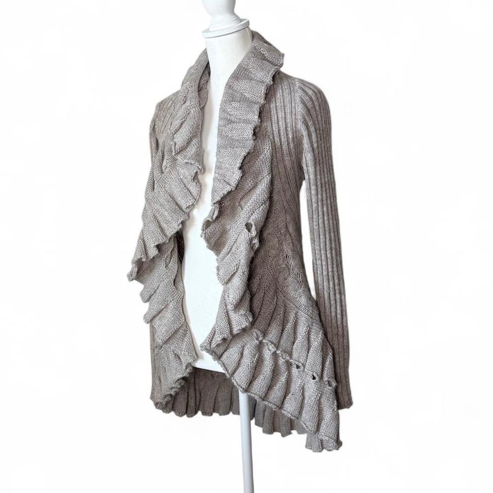 Wool Knit Ruffle Cardigan